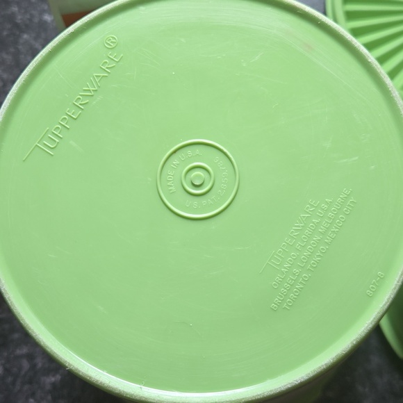 Tupperware Green Food Storage Containers Set - Picture 9 of 13